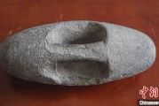 梅州新疆兵团第五师双河市发现疑似新石器时代石器
