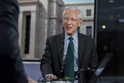 梅州宏观经济学教授兼实践者Stanley Fisher逝世 曾培养全球多位经济决策者